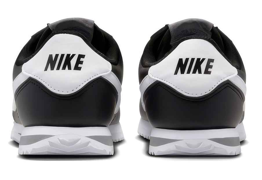 Kid's Nike Cortez (DM0950 001) Size 5Y Black/White