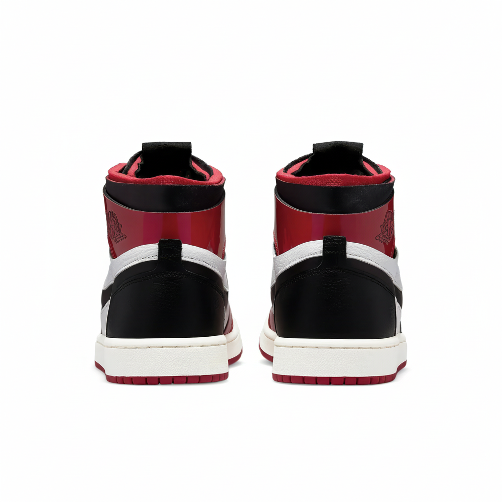 Women's Jordan 1 Zoom Air CMFT Patent Chicago (CT0979 610) Size 9 Red/Black/White - Pre-owned