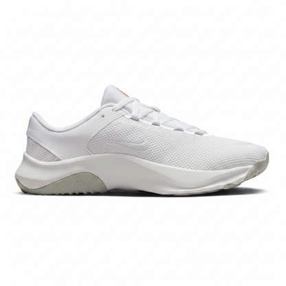 Women's Nike Legend Essential 3 Next Nature Training Size 9.5